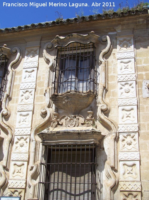 Cilla del Cabildo Colegial - Cilla del Cabildo Colegial. Ventanas