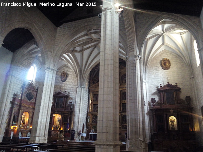 Iglesia de San Mateo - Iglesia de San Mateo. Columnas