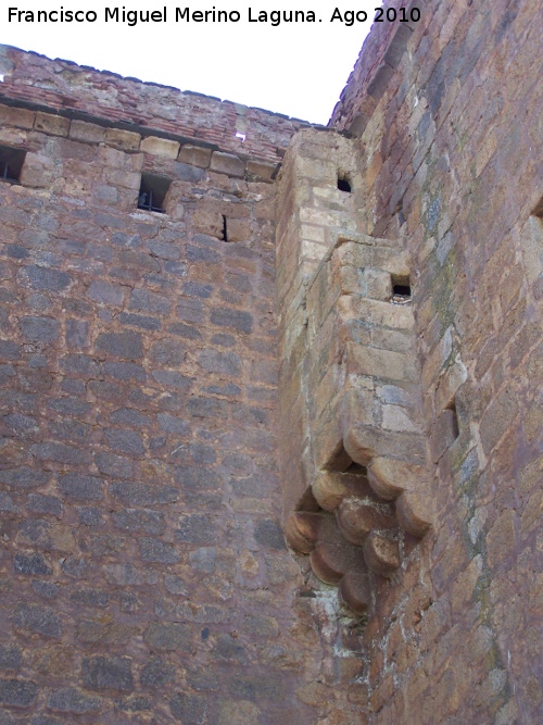 Castillo-Palacio de La Calahorra - Castillo-Palacio de La Calahorra. Matacn esquinero de la Torre del Homenaje