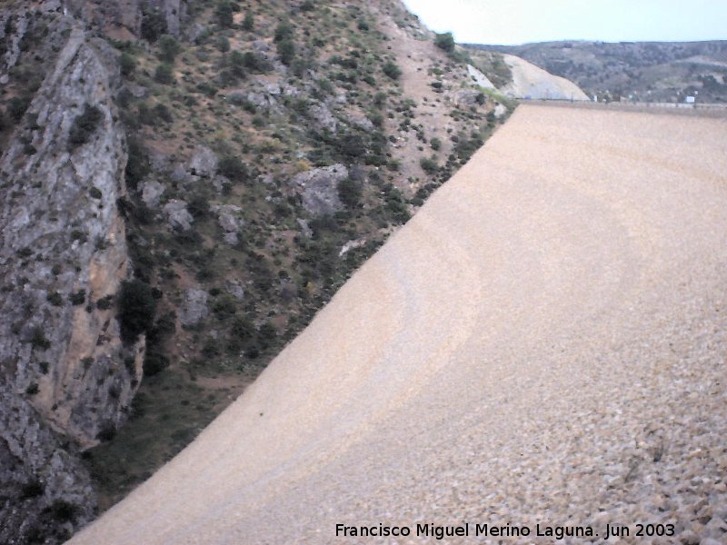 Pantano del Portillo - Pantano del Portillo. Presa