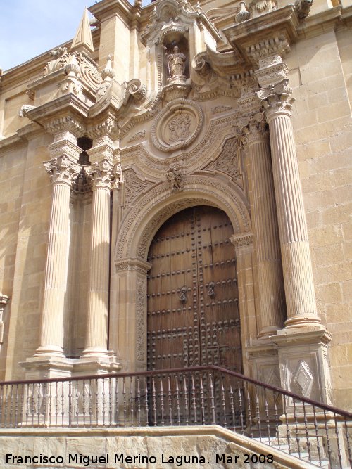 Catedral de Guadix - Catedral de Guadix. Portada lateral