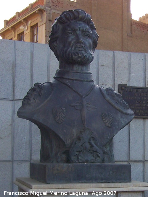 Monumento a D. Pedro de Mendoza - Monumento a D. Pedro de Mendoza. 