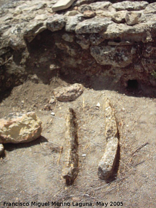 Poblado visigodo de El Castelln - Poblado visigodo de El Castelln. Canalizacin de aguas