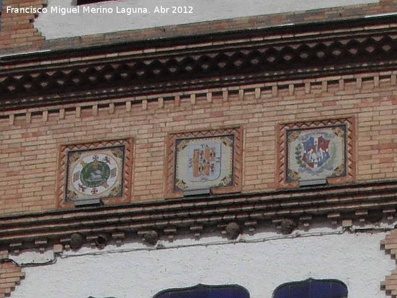 Ayuntamiento en Santa Fe - Ayuntamiento en Santa Fe. Escudos