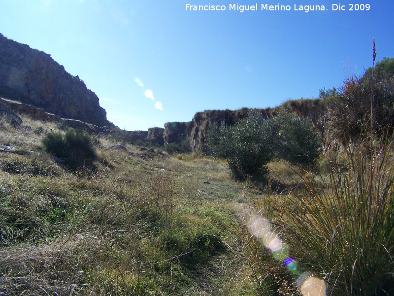 Acueducto del Toril - Acueducto del Toril. Entre el acueducto chico y el grande