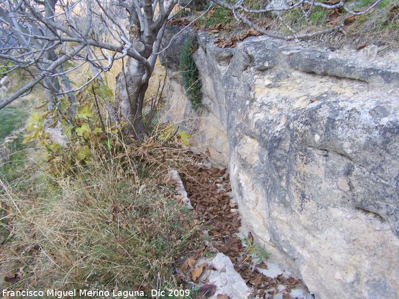 Casas Cueva Altas de los Baos - Casas Cueva Altas de los Baos. Acequia tallada en roca que conduca el agua hacia las huertas de las Casas Cueva