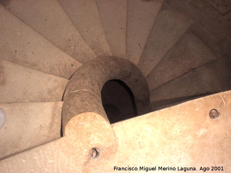 Castillo de Almansa - Castillo de Almansa. Escaleras de caracol de la Torre del Homenaje