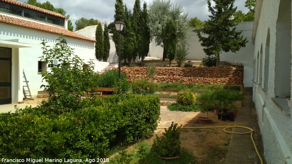 Santuario de Ntra Sra de Beln - Santuario de Ntra Sra de Beln. Patio posterior