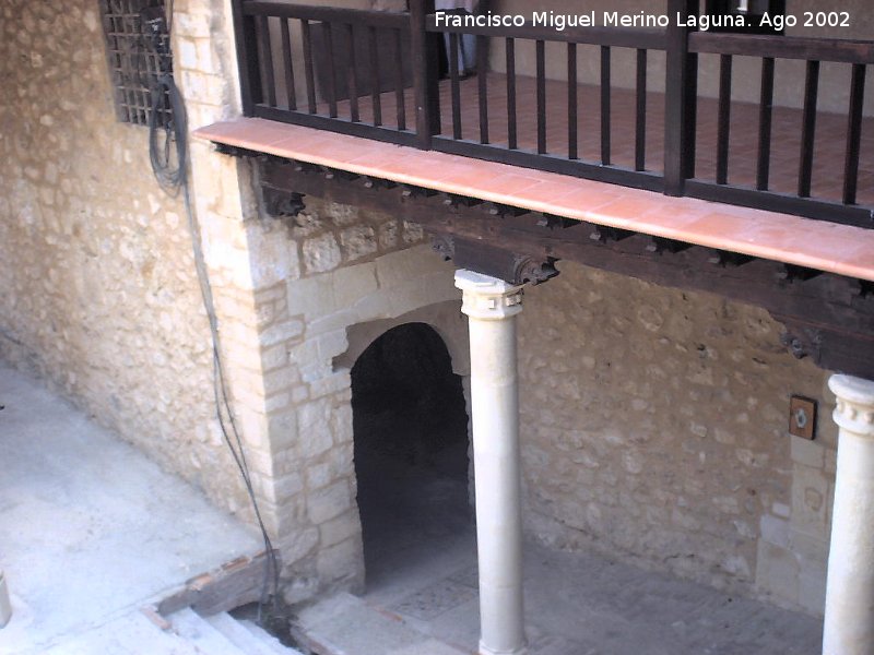 Castillo de Yeste - Castillo de Yeste. Puerta de acceso