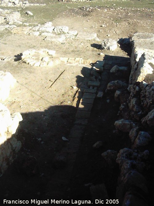 Yacimiento arqueolgico Ronda la Vieja - Yacimiento arqueolgico Ronda la Vieja. 