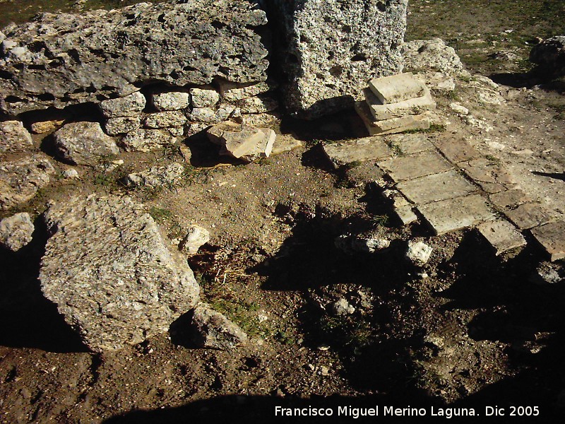 Yacimiento arqueolgico Ronda la Vieja - Yacimiento arqueolgico Ronda la Vieja. Solera