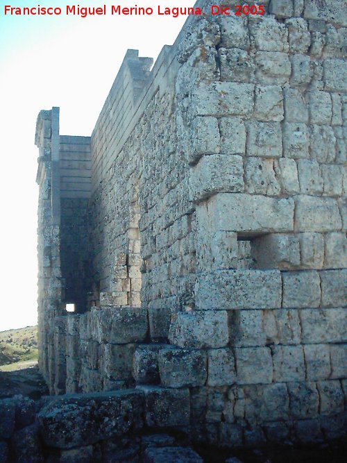 Yacimiento arqueolgico Ronda la Vieja - Yacimiento arqueolgico Ronda la Vieja. Tras el escenario