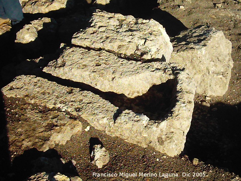 Yacimiento arqueolgico Ronda la Vieja - Yacimiento arqueolgico Ronda la Vieja. 