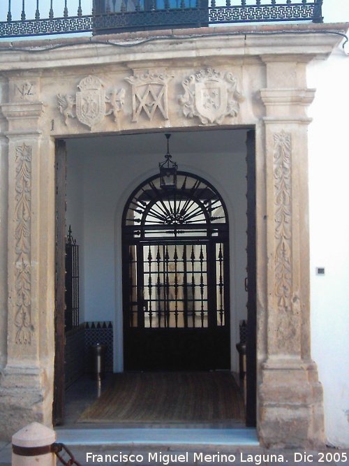 Palacio de los Marqueses de Moctezuma - Palacio de los Marqueses de Moctezuma. Portada