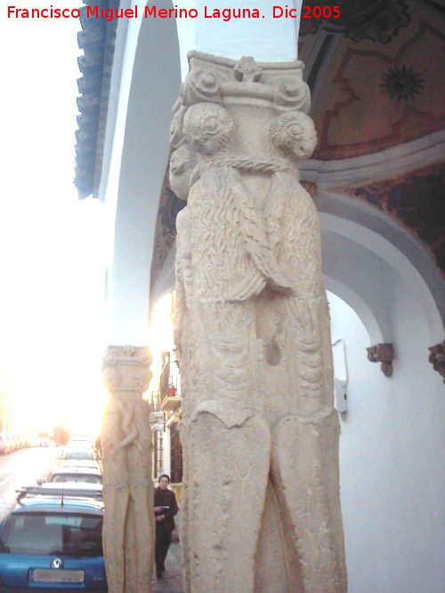 Templete de la Virgen de los Dolores - Templete de la Virgen de los Dolores. Columna