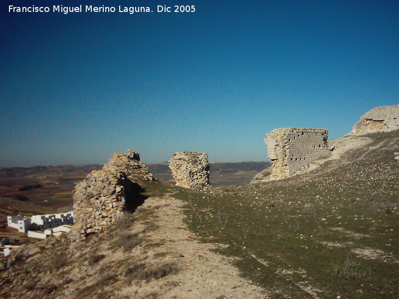 Castillo de la Estrella - Castillo de la Estrella. Murallas