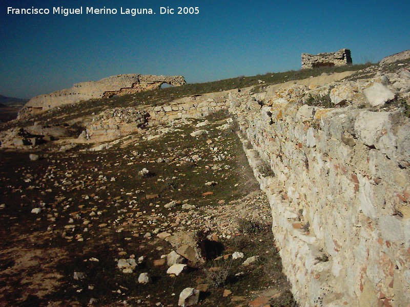Castillo de la Estrella - Castillo de la Estrella. Restos de la iglesia