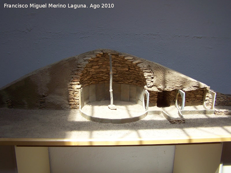 Los Millares. Sepultura Reconstruida - Los Millares. Sepultura Reconstruida. Maqueta