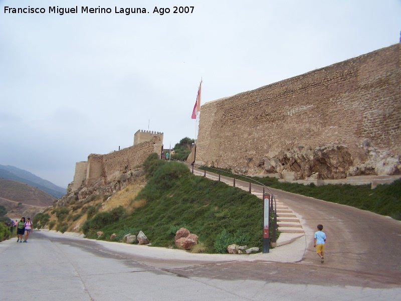 Castillo de Lorca - Castillo de Lorca. Puerta de acceso