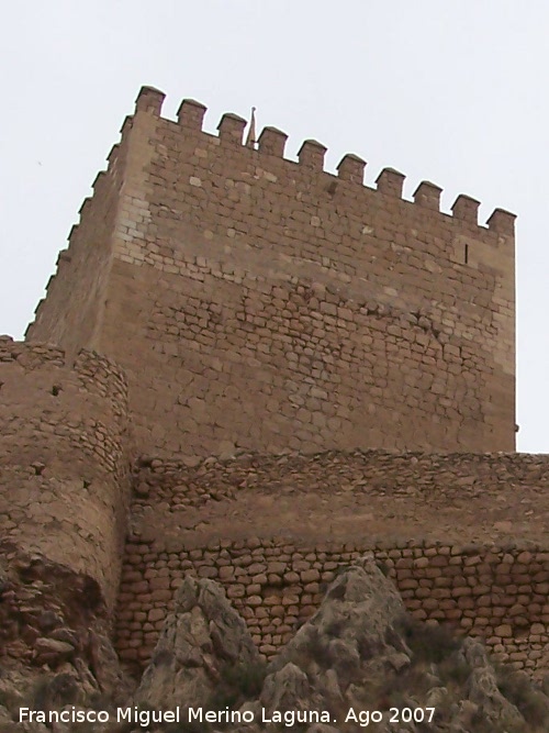 Castillo de Lorca. Torre del Espoln - Castillo de Lorca. Torre del Espoln. Cara sur