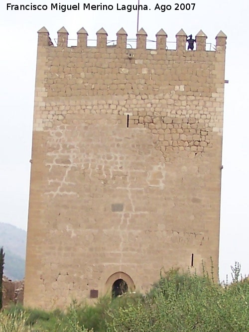 Castillo de Lorca. Torre del Espoln - Castillo de Lorca. Torre del Espoln. Cara este