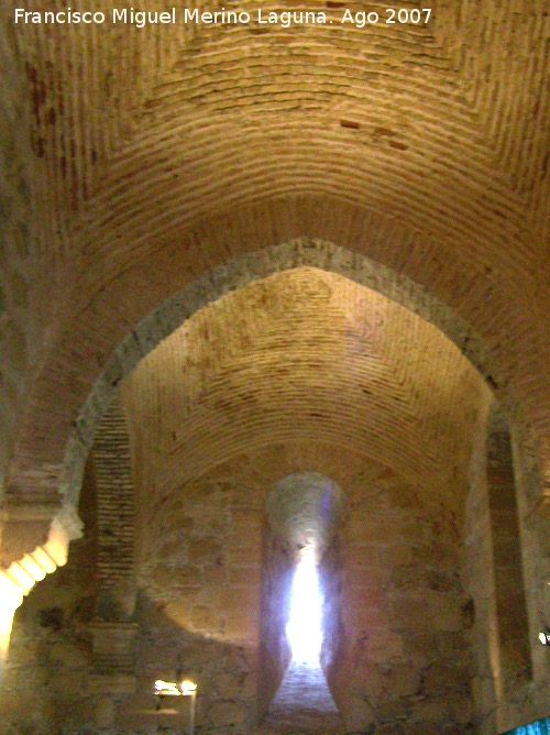 Castillo de Lorca. Torre Alfonsina - Castillo de Lorca. Torre Alfonsina. Arco apuntado