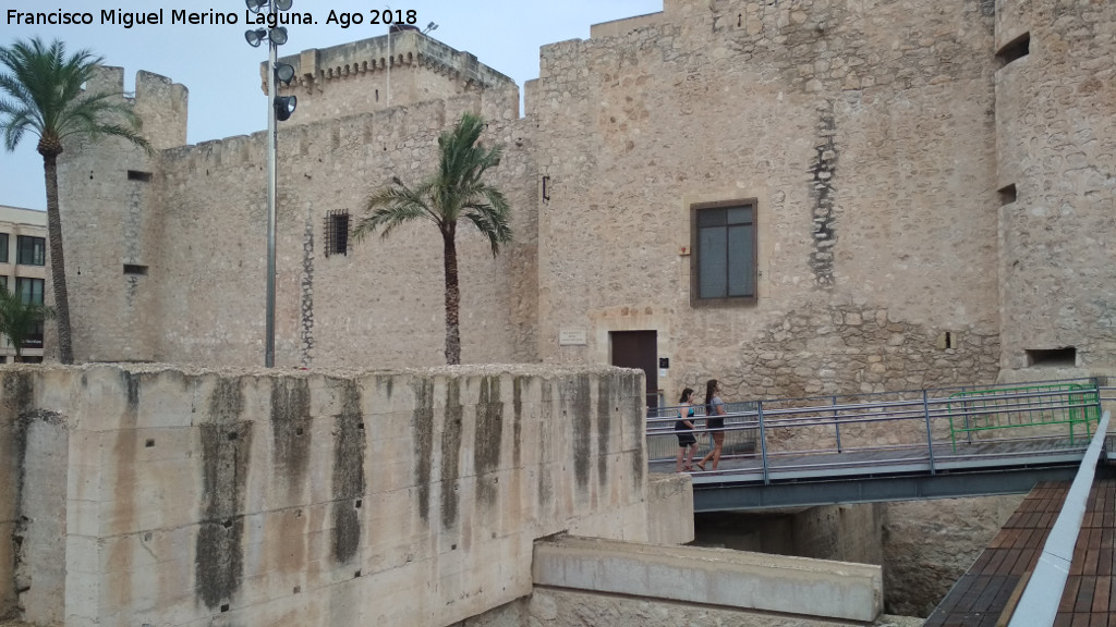 Castillo Palacio de Altamira - Castillo Palacio de Altamira. 