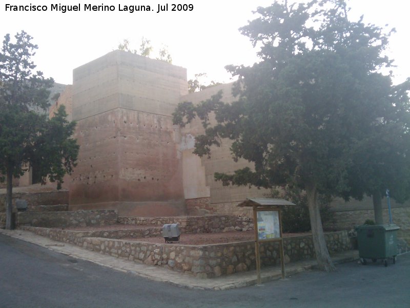 Castillo de la Mola - Castillo de la Mola. Murallas
