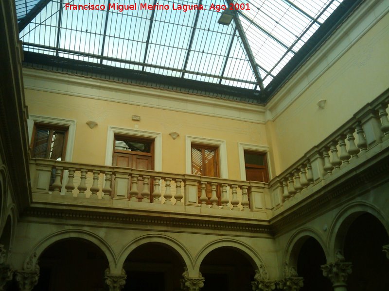 Ayuntamiento - Ayuntamiento. Patio interior