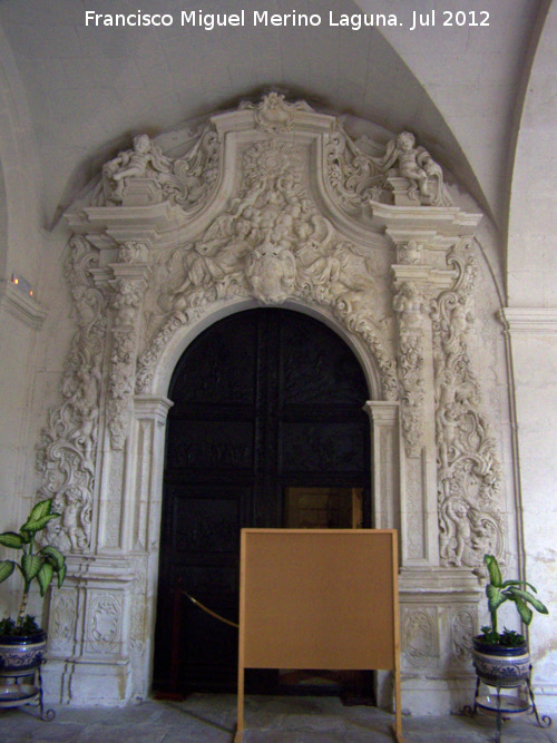 Concatedral de San Nicols de Bari - Concatedral de San Nicols de Bari. Puerta del claustro