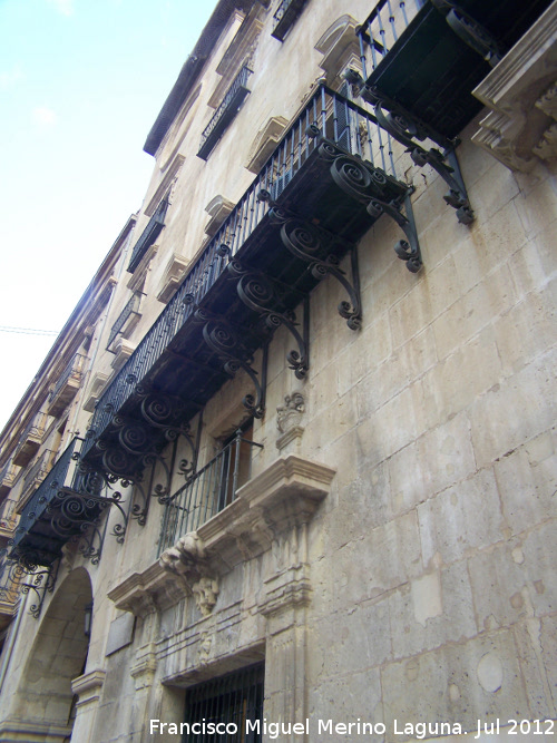 Ayuntamiento - Ayuntamiento. Balcones