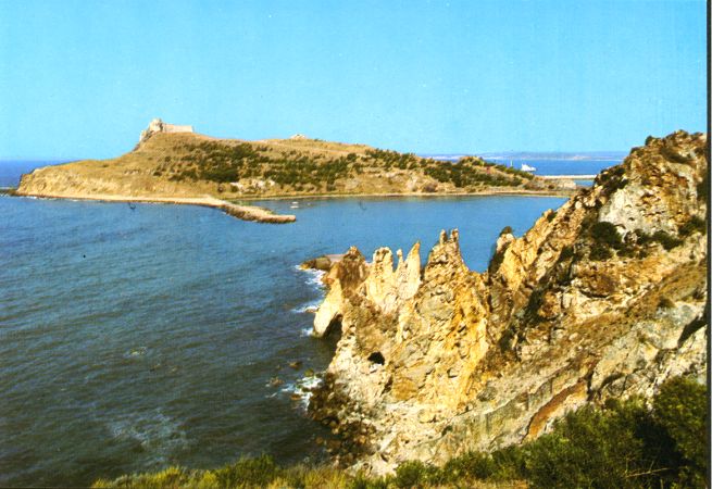 Historia de la Isla de Nueva Tabarca - Historia de la Isla de Nueva Tabarca. Tabarka en la actualidad, foto obtenida de una web tunecina