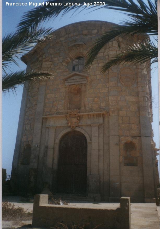 Isla de Tabarca. Iglesia de San Pedro y San Pablo - Isla de Tabarca. Iglesia de San Pedro y San Pablo. Portada lateral