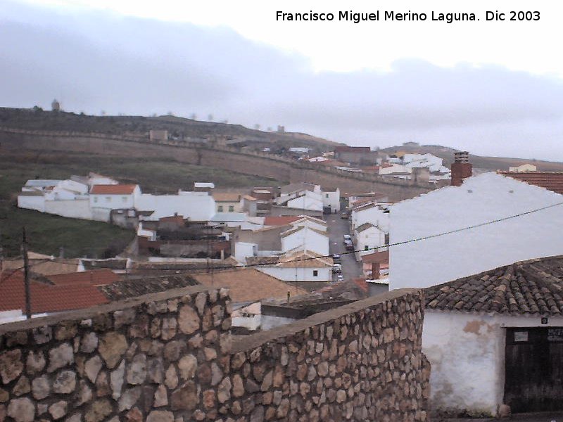 Muralla - Muralla. Muralla Sur desde el pueblo