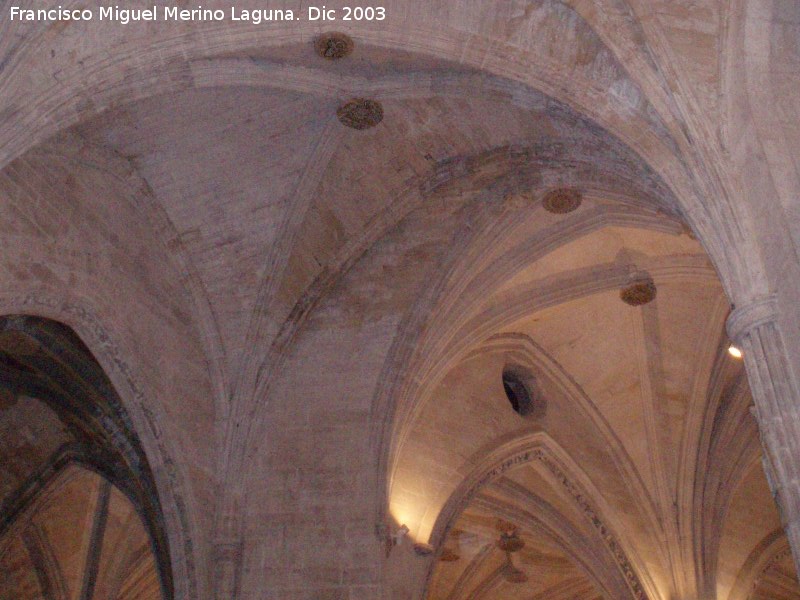 Catedral de Santa Mara y San Julin - Catedral de Santa Mara y San Julin. Bvedas