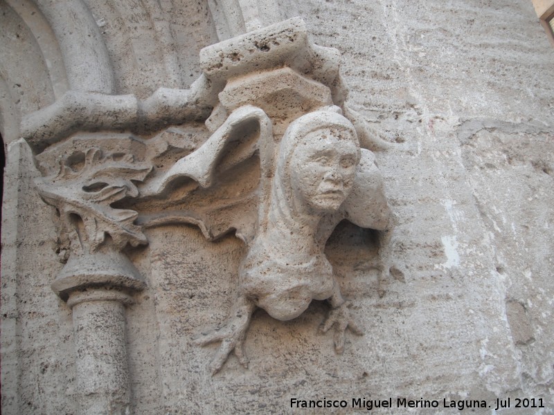 Lonja de la Seda - Lonja de la Seda. Mnsula