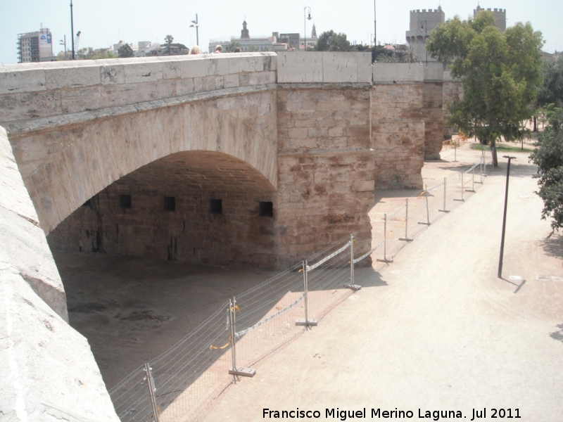 Puente de Serranos - Puente de Serranos. 