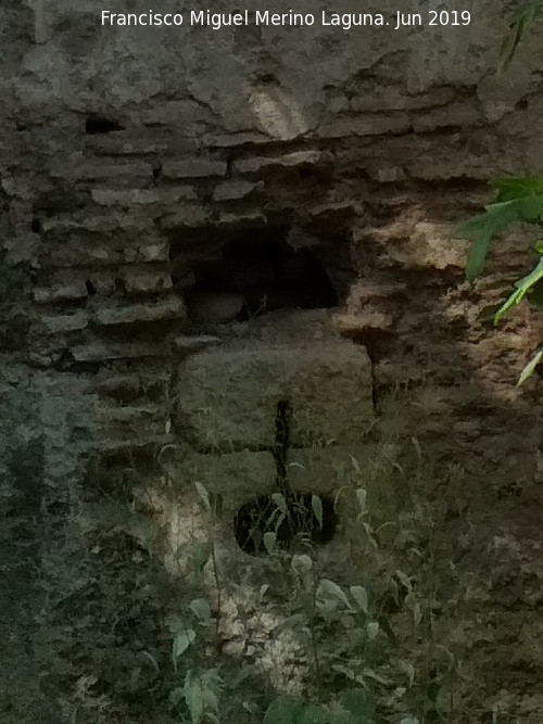 Tronera de Palo y Orbe - Tronera de Palo y Orbe. Alhambra. Puerta de Hierro - Granada