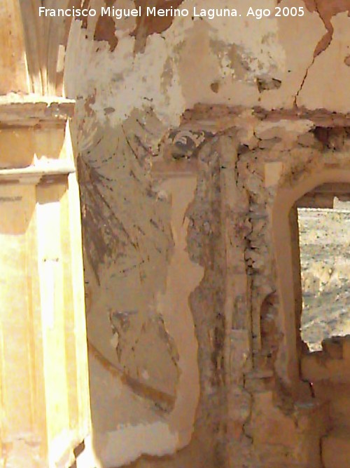 Iglesia de San Bartolom - Iglesia de San Bartolom. Restos de frescos
