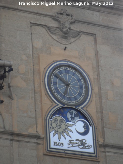 Ayuntamiento de Alcal la Real - Ayuntamiento de Alcal la Real. Reloj lunar