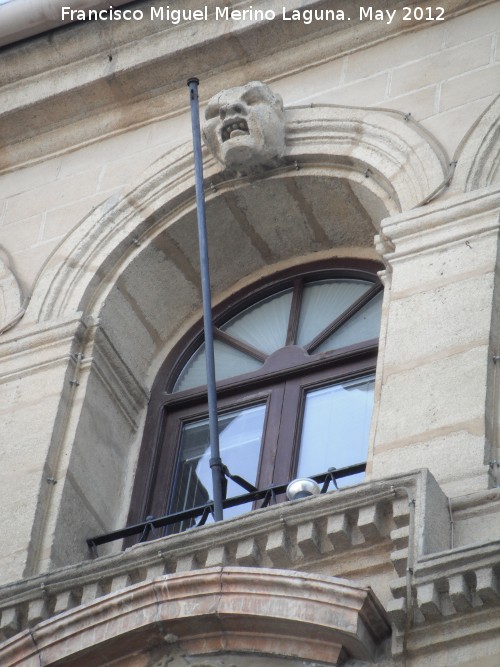 Ayuntamiento de Alcal la Real - Ayuntamiento de Alcal la Real. Ventana y cabeza