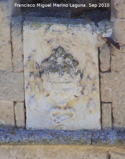 La Mota. Iglesia de Santo Domingo de Silos - La Mota. Iglesia de Santo Domingo de Silos. Escudo de la torre