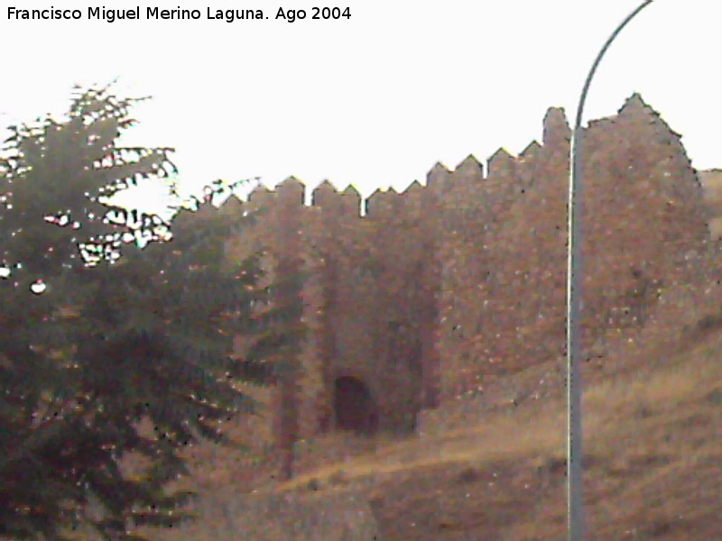 Castillo de Molina de Aragn - Castillo de Molina de Aragn. Puerta de los Caballos