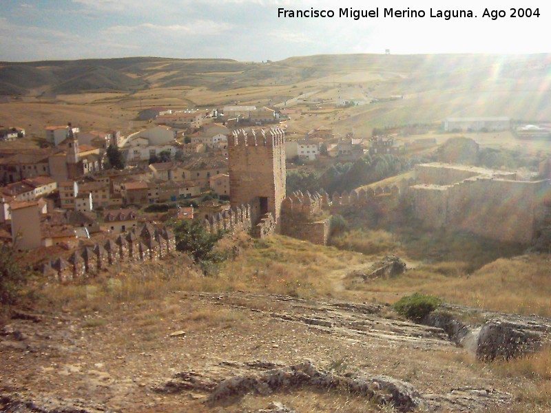 Castillo de Molina de Aragn - Castillo de Molina de Aragn. Murallas del recinto exterior