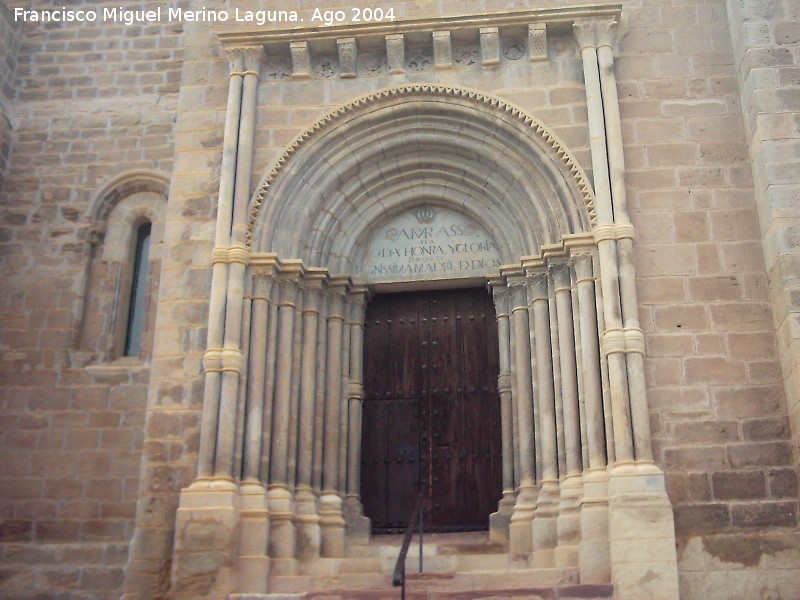 Iglesia de Santa Clara - Iglesia de Santa Clara. Portada