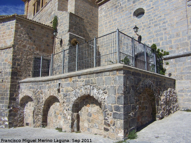 Iglesia de Santa Mara - Iglesia de Santa Mara. Arcos cegados