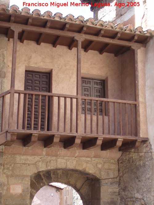 Portal del Agua - Portal del Agua. Casa sobre el arco