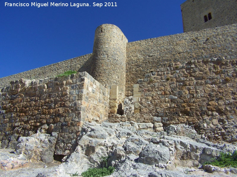 Castillo de Alcaudete - Castillo de Alcaudete. Poterna islmica