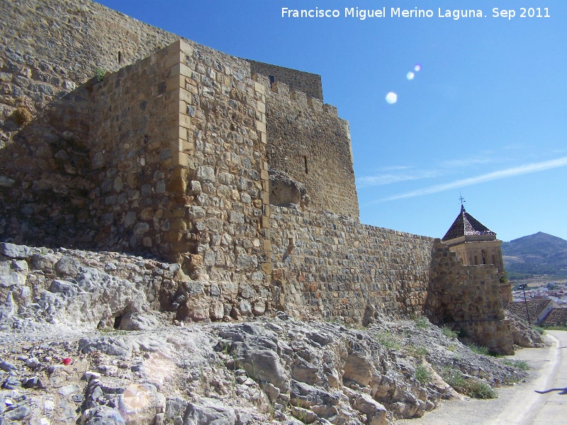 Castillo de Alcaudete - Castillo de Alcaudete. Antemuro