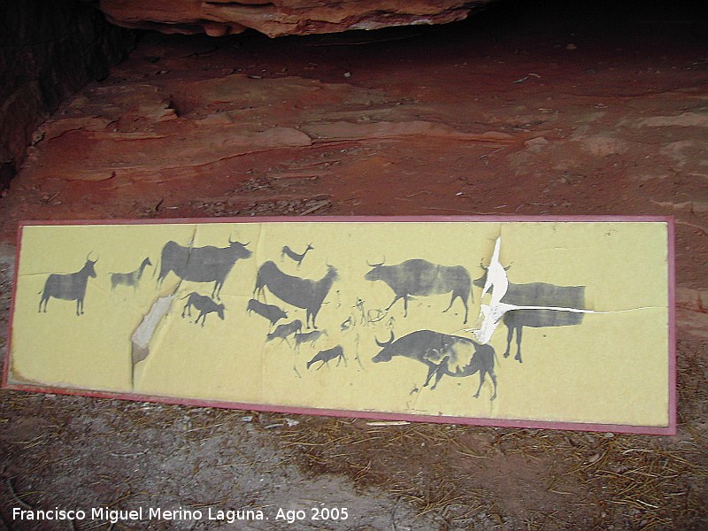 Pinturas rupestres de Los Toros del Navazo - Pinturas rupestres de Los Toros del Navazo. Panel